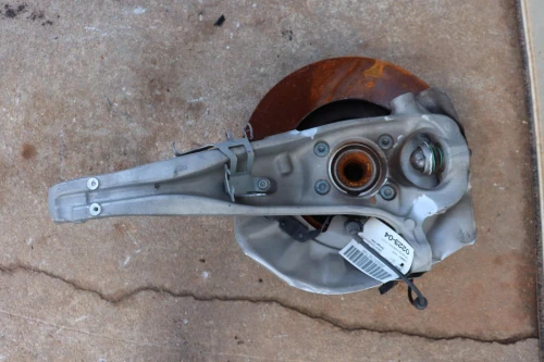 2013-2018 Porsche Cayenne Front Left/Driver With Hub Used OEM Steering Knuckle Spindle