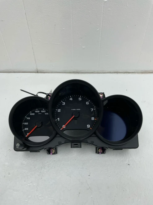 2013-2016 Porsche Boxster Rear Right/Passenger RWD With Hub Used OEM Steering Knuckle Spindle