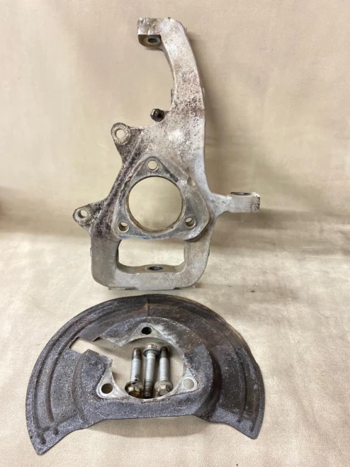 Ram 1500 Front Right/Passenger 4X4 ABS Used OEM Steering Knuckle Spindle
