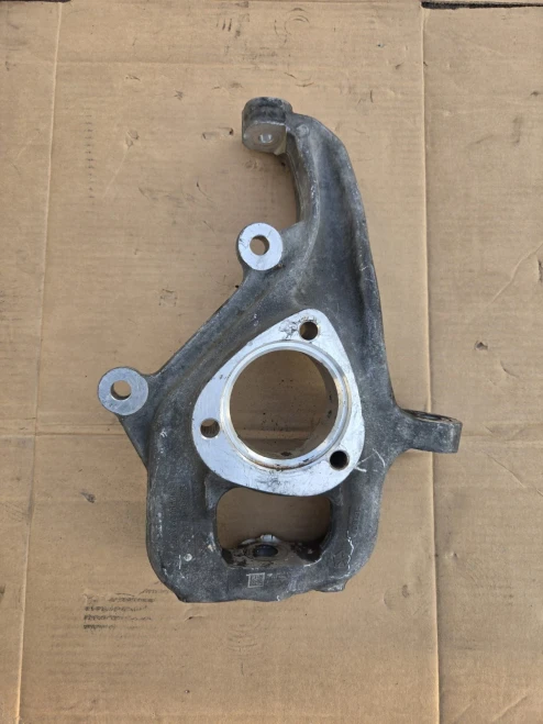 2019-2024 Ram 1500 68265010AA 68329800AA Right/Passenger Used OEM Steering Knuckle Spindle
