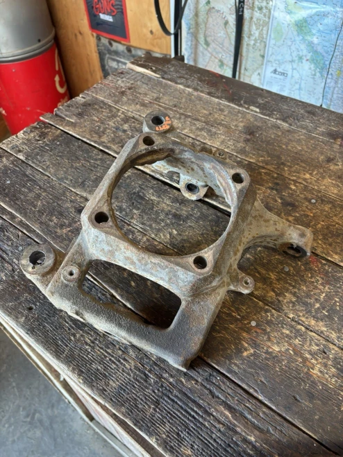 2010-2012 Ram 3500 Right/Passenger Used OEM Steering Knuckle Spindle