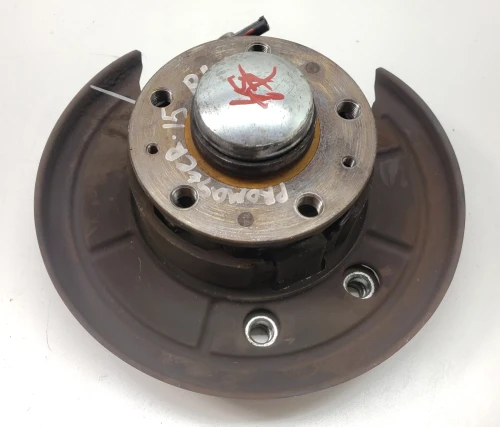 2014-2020 Ram 1500 Rear Left/Driver With Bearing Used OEM Steering Knuckle Spindle