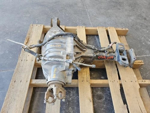 2002 Silverado 2500 Front Carrier 3.73 Ship Outrite Los Angeles Used OEM Front Differential Carriers used OEM front