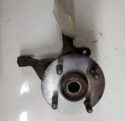 1992-1993 Saturn S-Series Rear Right/Passenger Used OEM Steering Knuckle Spindle