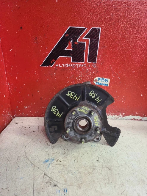 2005-2010 Saturn Aura Front Left/Driver Used OEM Steering Knuckle Spindle
