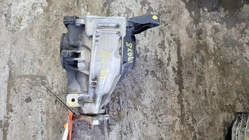 2016 Mercedes SLK300 2.0L Gas Rear Carrier W Used OEM Rear Differential Carriers used OEM rear differential carrier assembly