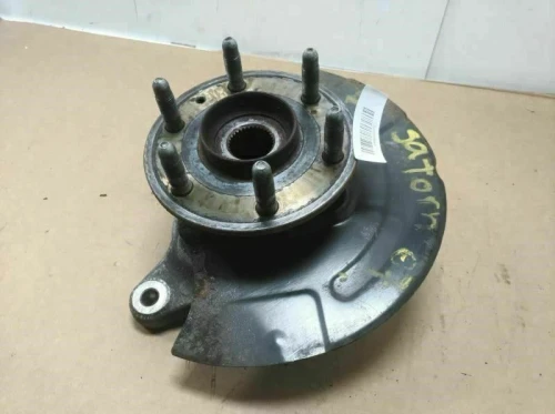 2007 Saturn Outlook Front Left/Driver With Hub Used OEM Steering Knuckle Spindle