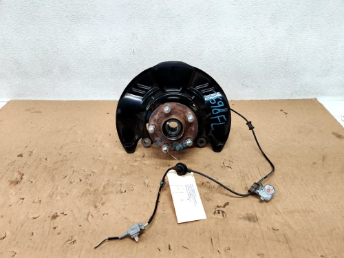 2013-2014 Subaru XV Crosstrek Front Left/Driver AWD With Hub Used OEM Steering Knuckle Spindle
