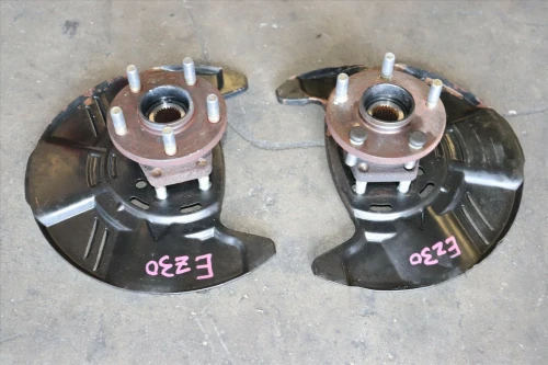 2005-2009 Subaru Legacy Front With Hub Used OEM Steering Knuckle Spindle