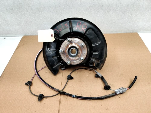2019-2025 Subaru Ascent Rear Right/Passenger With Hub Used OEM Steering Knuckle Spindle