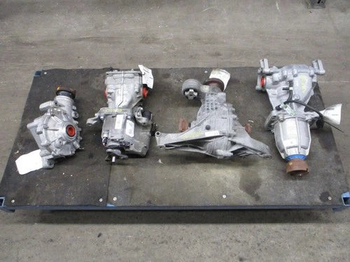 2020-2024 20 21 22 23 24 Ford Escape 2.0L Rear Carrier Used OEM Rear Differential Carriers used OEM rear differential carrier