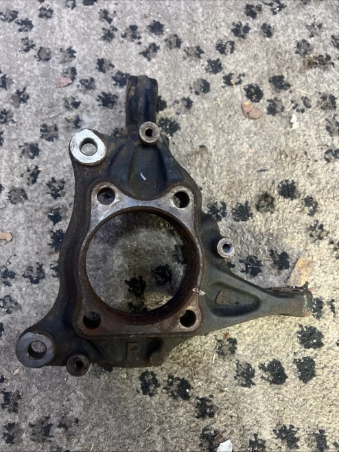 2022-2025 Subaru WRX Front Right/Passenger With Hub With Bearing Used OEM Steering Knuckle Spindle