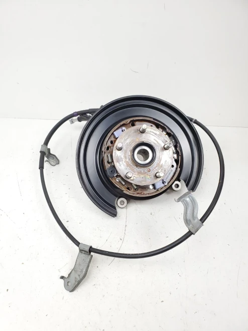 2022-2025 Subaru WRX Rear Right/Passenger With Hub Used OEM Steering Knuckle Spindle