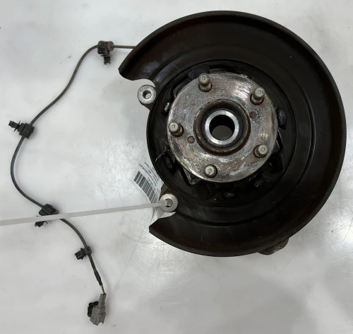2017-2023 Subaru Impreza 28411FL020 Rear Right/Passenger With Hub Used OEM Steering Knuckle Spindle