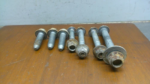 2006-2009 Subaru Legacy Rear Used OEM Steering Knuckle Spindle