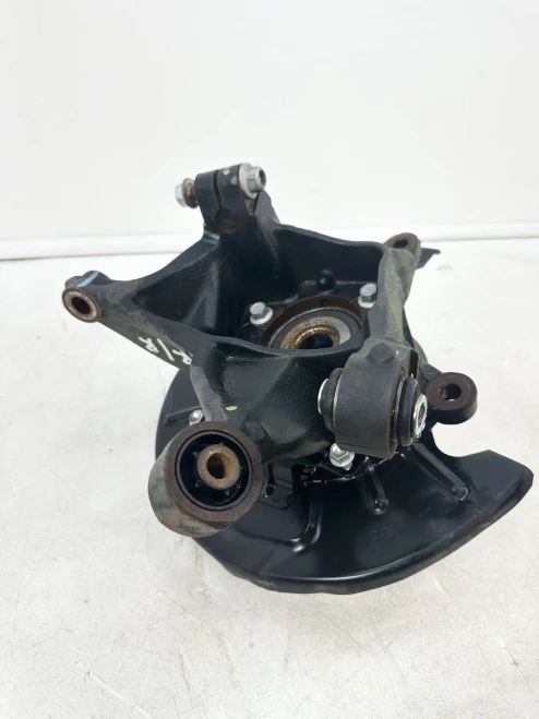 2019-2024 Subaru Ascent Rear Right/Passenger With Hub Used OEM Steering Knuckle Spindle
