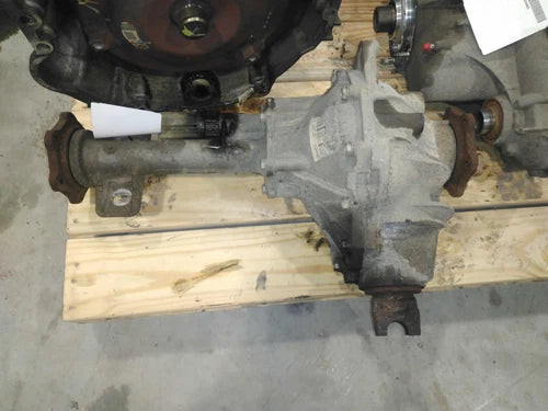 2014 GMC Yukon Xl 1500 Front Axle 3.08 Used OEM Differential Carrier Assembly used OEM front differential carrier assembly