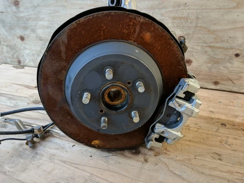 2018-2019 Subaru Crosstrek Rear Left & Right With Hub Used OEM Steering Knuckle Spindle