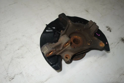 2013-2014 Subaru Crosstrek Front Left/Driver With Hub Used OEM Steering Knuckle Spindle