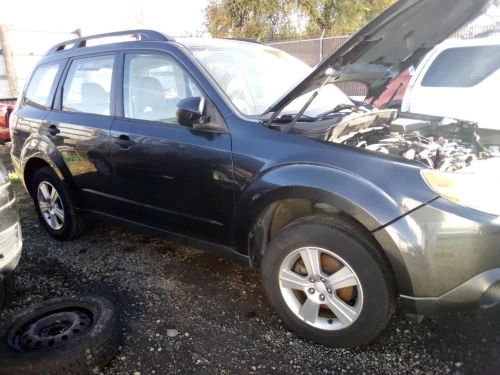 2005-2014 Subaru Legacy 31613381 Front Right/Passenger Used OEM Steering Knuckle Spindle