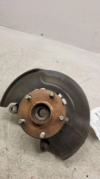 2001-2005 Toyota RAV4 Front Left/Driver Used OEM Steering Knuckle Spindle