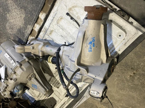 2021-2024 Chevrolet Silverado 1500 84865594 Used OEM Differentials & Carriers used OEM differential carrier assembly