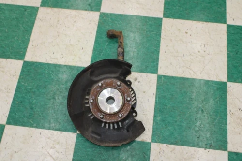 2005-2023 Toyota Tacoma Front Left/Driver 4WD 4X4 With Hub Used OEM Steering Knuckle Spindle
