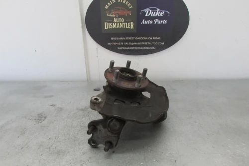 2004-2009 Toyota Prius 4320247010 Front Left/Driver Used OEM Steering Knuckle Spindle
