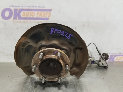 2007 Toyota FJ Cruiser Front Left/Driver 4X2 Used OEM Steering Knuckle Spindle