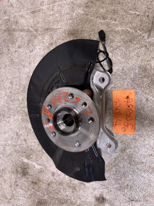 2026 Toyota Front Right/Passenger Used OEM Steering Knuckle Spindle