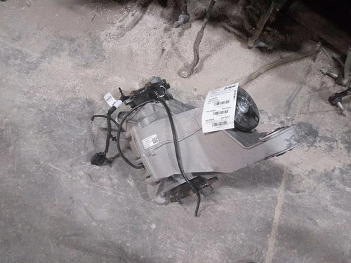 2024 Rear Carrier for Escalade Esv 3029270 Used OEM Rear Differential Carriers used OEM rear differential carrier assembly