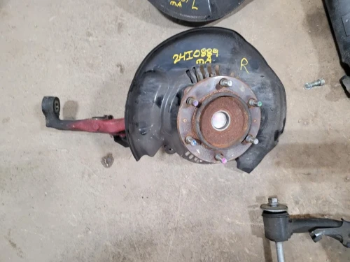 2005-2023 Toyota Tacoma 1922522 Front Right/Passenger Used OEM Steering Knuckle Spindle