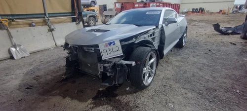 2019-2023 Chevrolet Camaro Rear Carrier E648827 Used OEM Rear Differential Carriers used OEM rear differential carrier