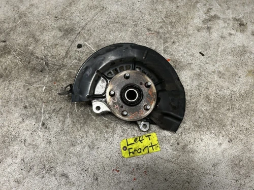 2021 Toyota Sienna Front Left/Driver Used OEM Steering Knuckle Spindle