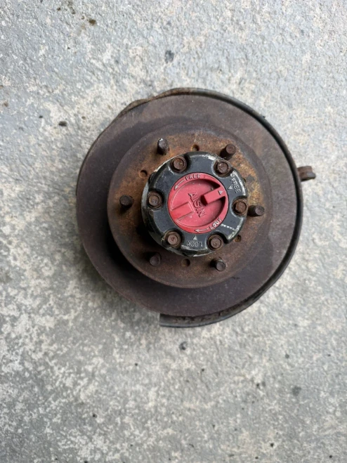 1986-1995 Toyota Pickup Front Right/Passenger 4X4 Used OEM Steering Knuckle Spindle