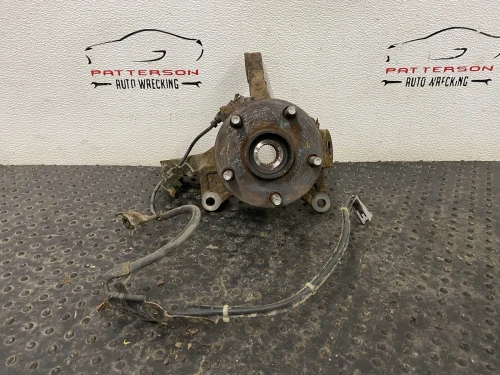 2004-2007 Toyota Highlander Front Left/Driver AWD Used OEM Steering Knuckle Spindle