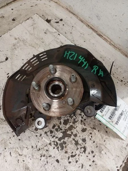 2016-2023 Toyota Corolla Front Right/Passenger Used OEM Steering Knuckle Spindle