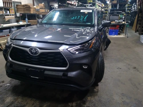 2020-2025 Toyota Highlander 1780628 Front Left/Driver Used OEM Steering Knuckle Spindle