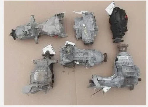 2020-2021 Land Rover Discovery Sport 2.0L Rear Used OEM Rear Differential Carriers used OEM rear differential carrier