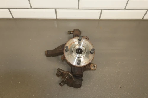 1988 Toyota Corolla Front Right/Passenger Used OEM Steering Knuckle Spindle