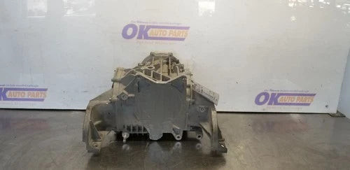 08 Chevy Corvette C6 AT Rear Differential Chunk Carrier 24239680 Used OEM Rear Differential Carriers used OEM rear