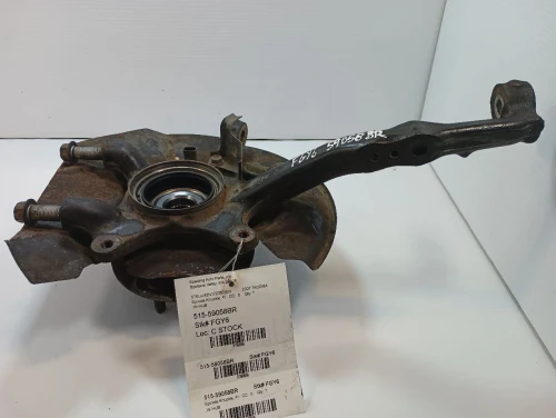 2007 Toyota Tacoma 12896909 Front Right/Passenger With Hub Used OEM Steering Knuckle Spindle