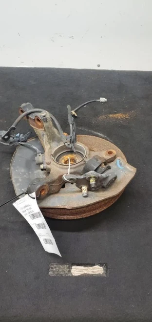 2005-2018 Toyota Avalon 1183136 Front Left/Driver Hybrid Used OEM Steering Knuckle Spindle