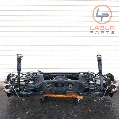 W204 12-15 Mercedes C250 Rear Subframe Differential Control Arms Spindle SF137 used OEM subframe and crossmember
