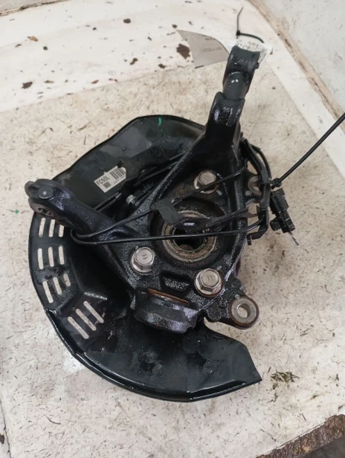 2019-2025 Toyota Corolla 4137088 Front Left/Driver Used OEM Steering Knuckle Spindle