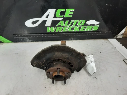 2001-2003 Toyota Highlander Front Right/Passenger AWD Used OEM Steering Knuckle Spindle