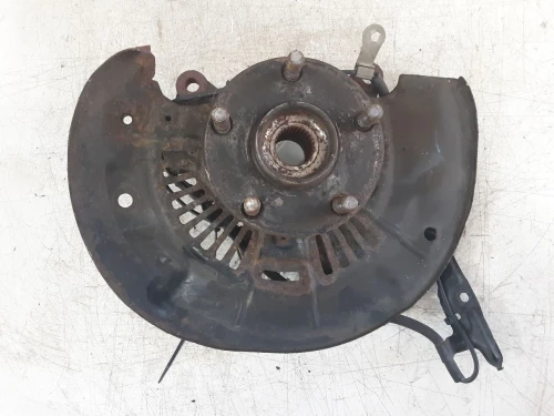 2011-2020 Toyota Sienna 1776015 Front Right/Passenger FWD Used OEM Steering Knuckle Spindle