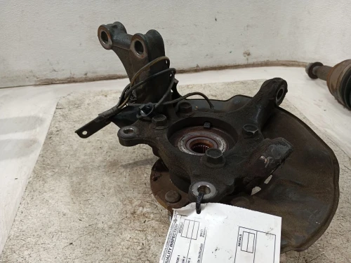2006-2018 Toyota RAV4 3979677 Front Right/Passenger Used OEM Steering Knuckle Spindle