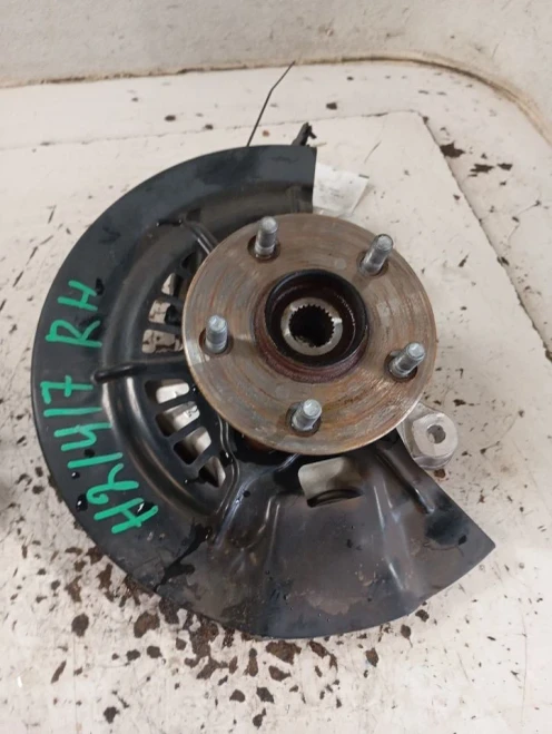 2019-2025 Toyota RAV4 4191829 Front Right/Passenger AWD Used OEM Steering Knuckle Spindle