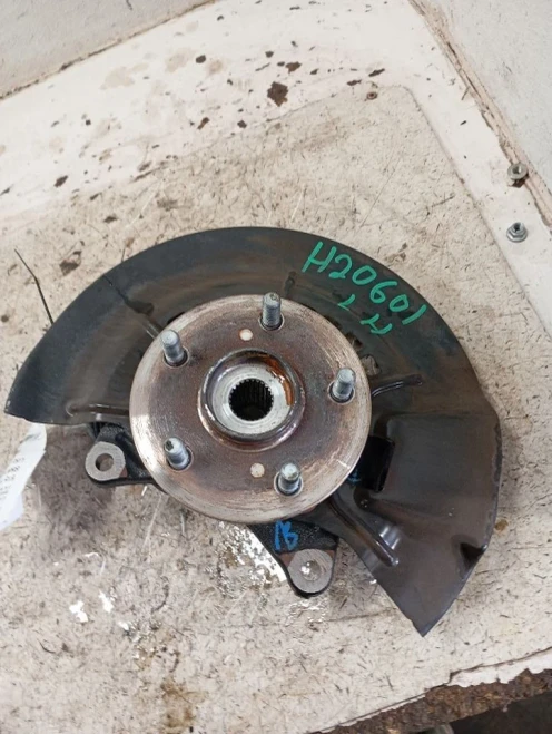2018-2025 Toyota Camry 4144673 Front Left/Driver Used OEM Steering Knuckle Spindle